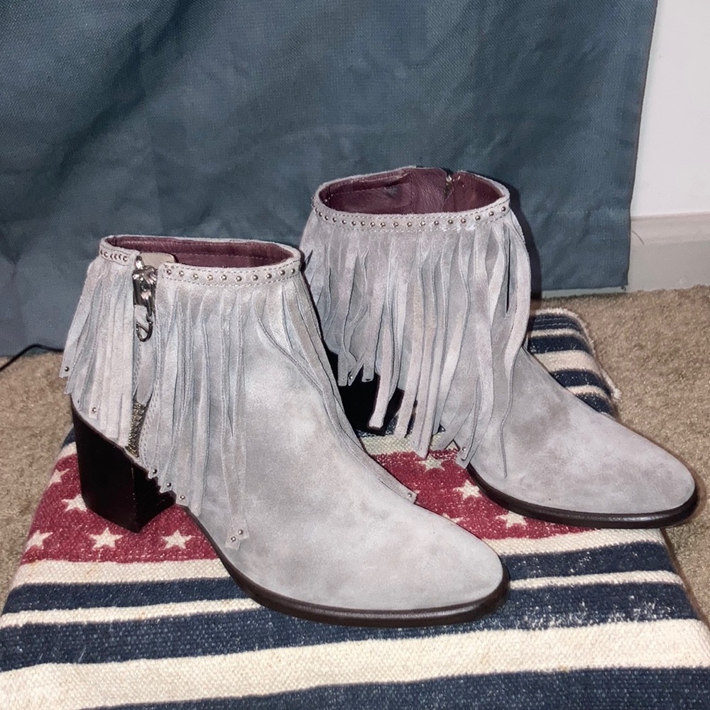 Etienne Aigner Woman’s booties. Grey suede leather Brand new in box size 6